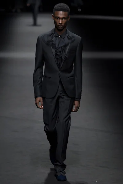 Look 43
